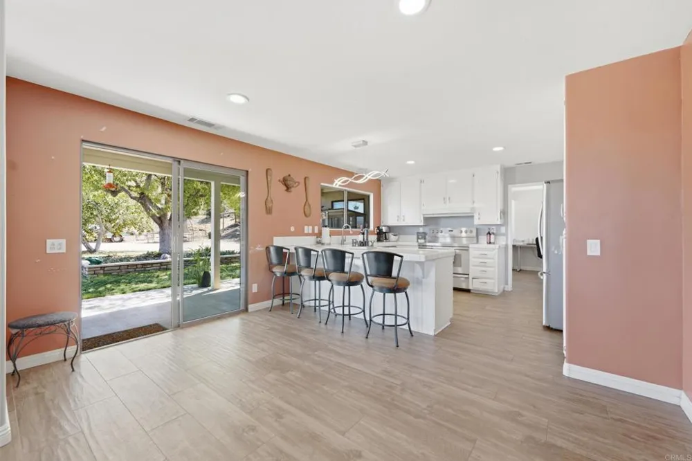 15349 Highland Valley Road Escondido, CA 92025