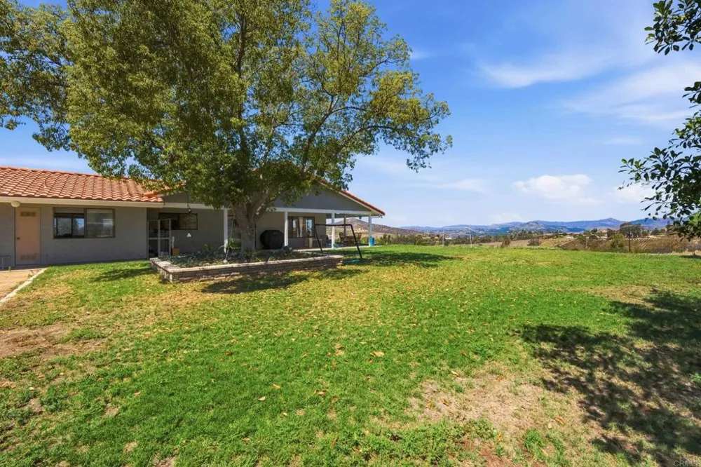 15349 Highland Valley Road Escondido, CA 92025