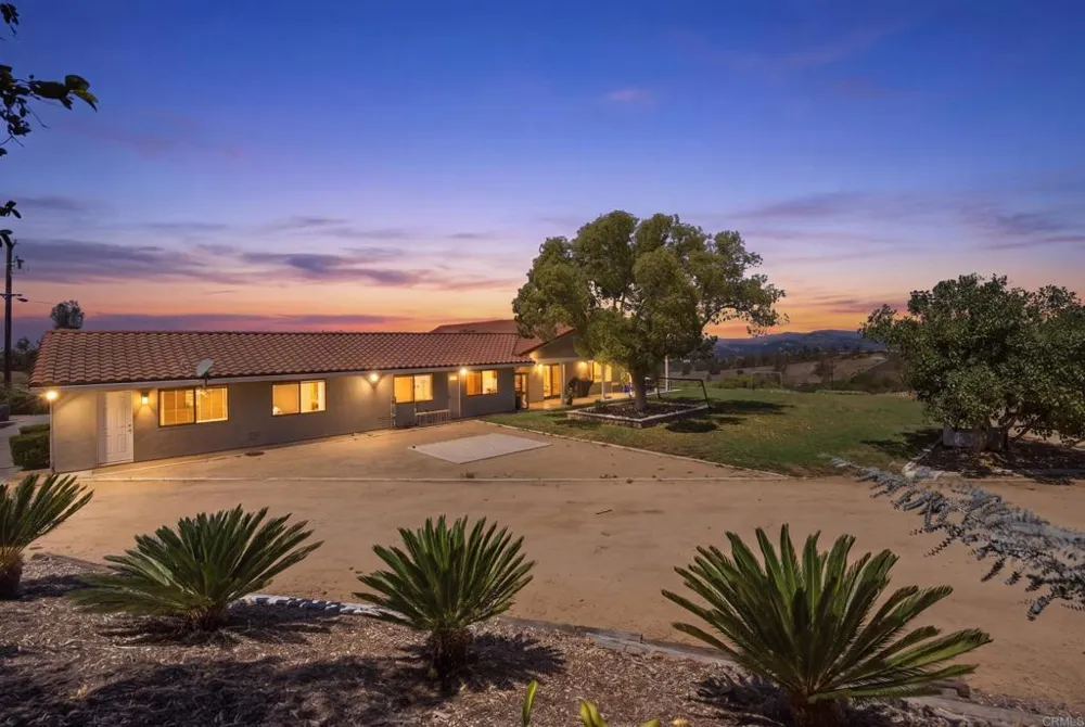 15349 Highland Valley Road Escondido, CA 92025
