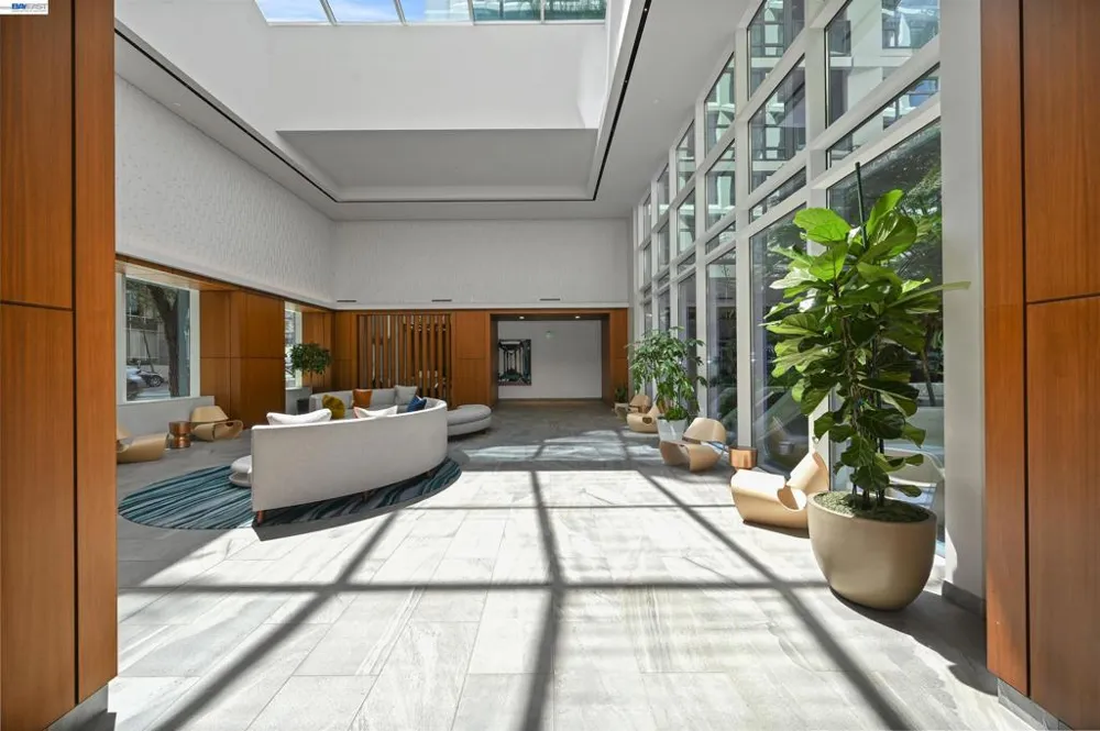 1688 Pine St #W506 San Francisco, CA 94109