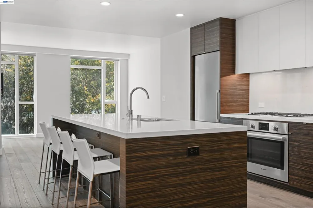 1688 Pine St #W506 San Francisco, CA 94109