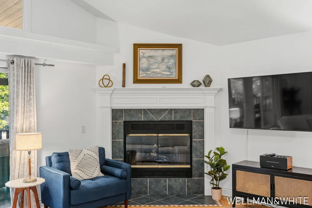 2675 Chestnut Lane Fennville, MI 49408