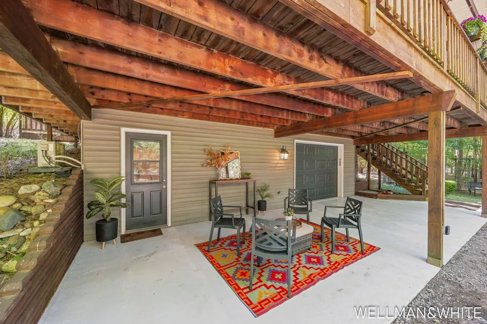 2675 Chestnut Lane Fennville, MI 49408