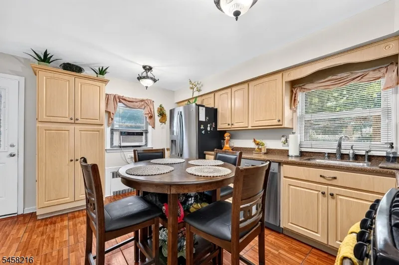 943 Sherman Ave Plainfield City, NJ 07063