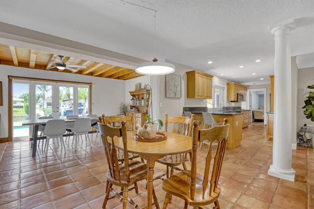 2100 NE 30th Court Lighthouse Point, FL 33064