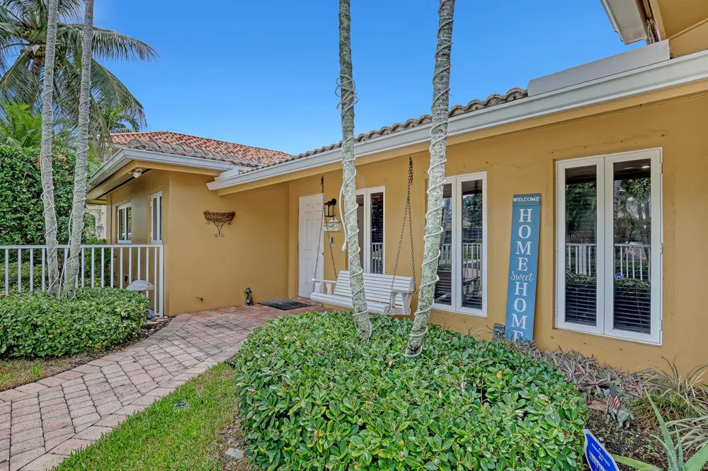 2100 NE 30th Court Lighthouse Point, FL 33064