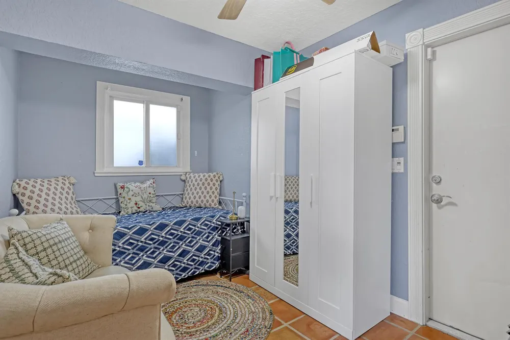 2100 NE 30th Court Lighthouse Point, FL 33064