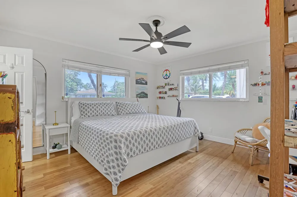 2100 NE 30th Court Lighthouse Point, FL 33064