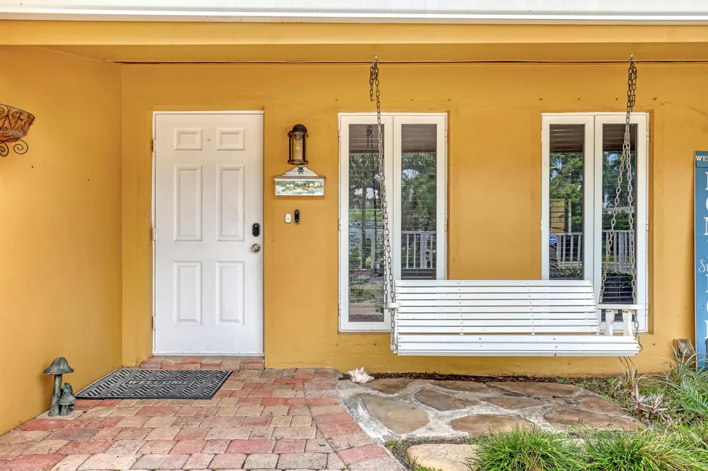2100 NE 30th Court Lighthouse Point, FL 33064