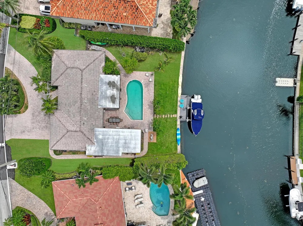 2100 NE 30th Court Lighthouse Point, FL 33064
