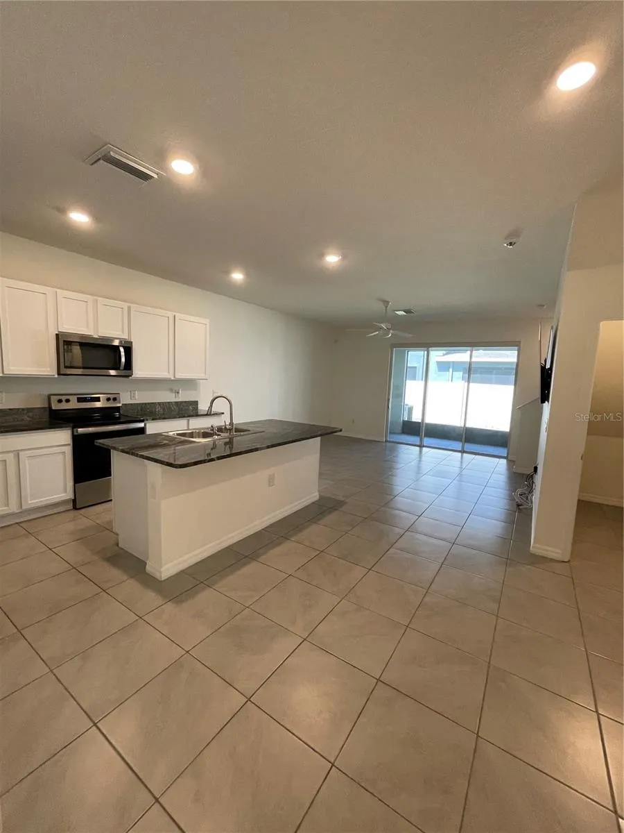 2883 PEONY PRAIRIE LANE Wesley Chapel, FL 33543