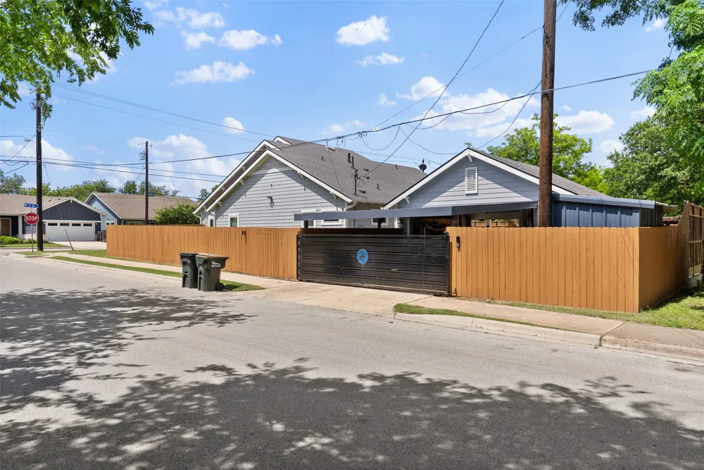 601 W 17th Street Georgetown, TX 78626