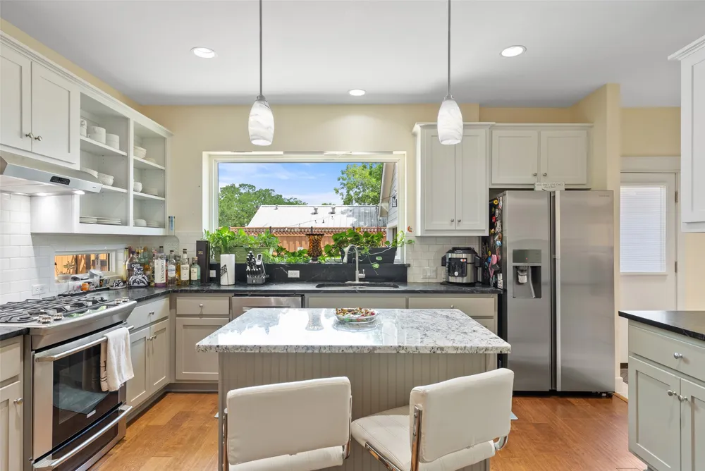 601 W 17th Street Georgetown, TX 78626