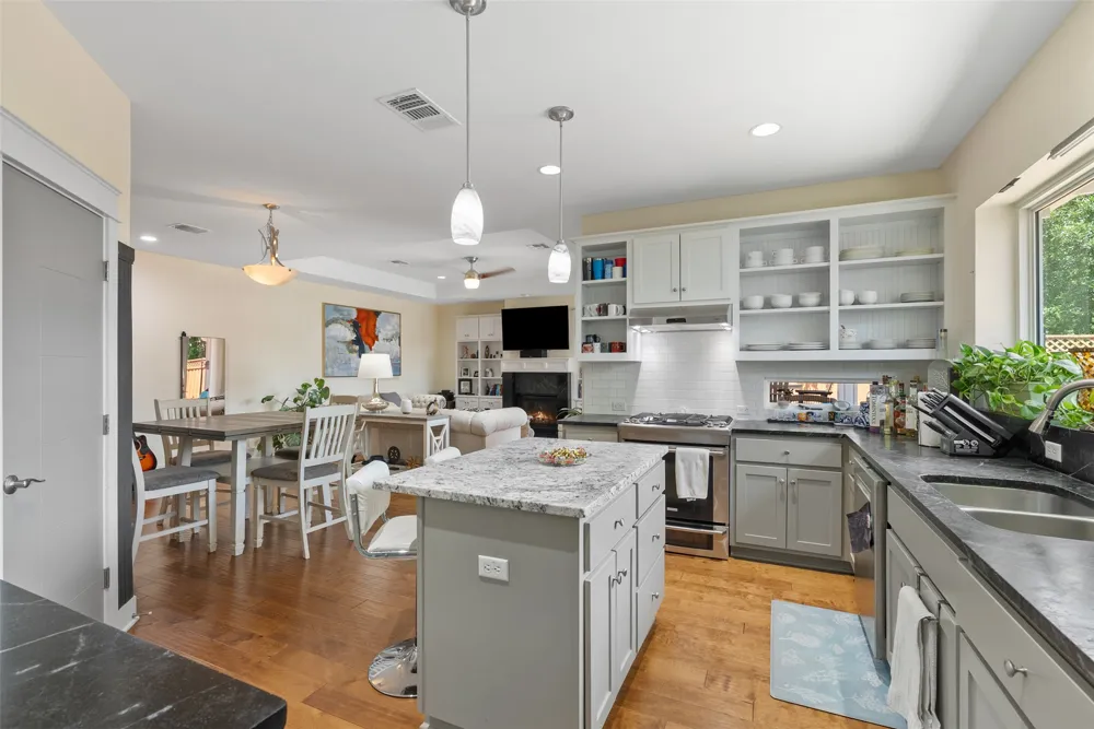 601 W 17th Street Georgetown, TX 78626