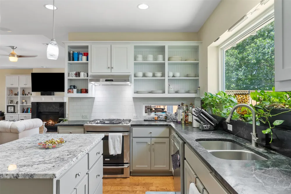 601 W 17th Street Georgetown, TX 78626