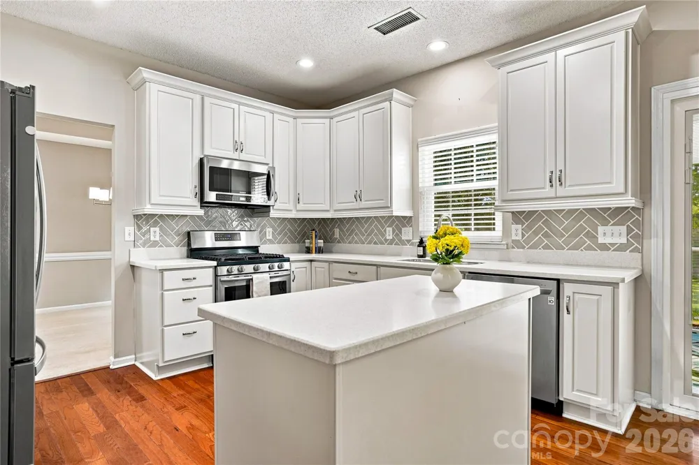 5477 Cambridge Bay Drive Charlotte, NC 28269