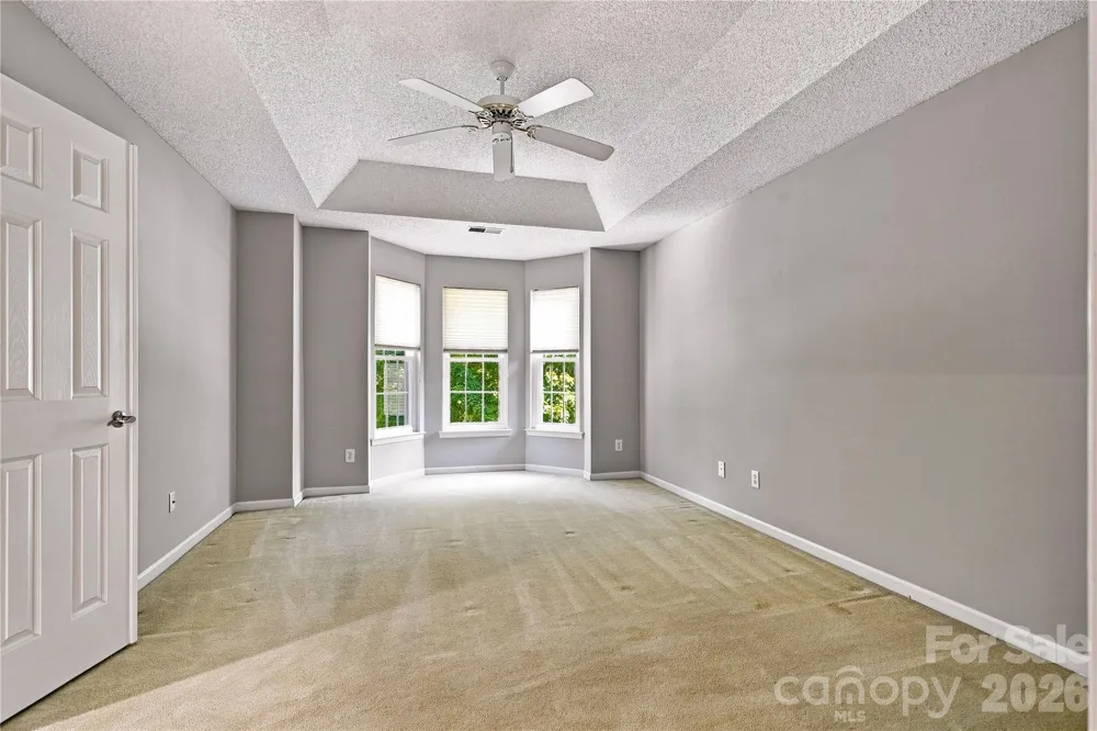 5477 Cambridge Bay Drive Charlotte, NC 28269