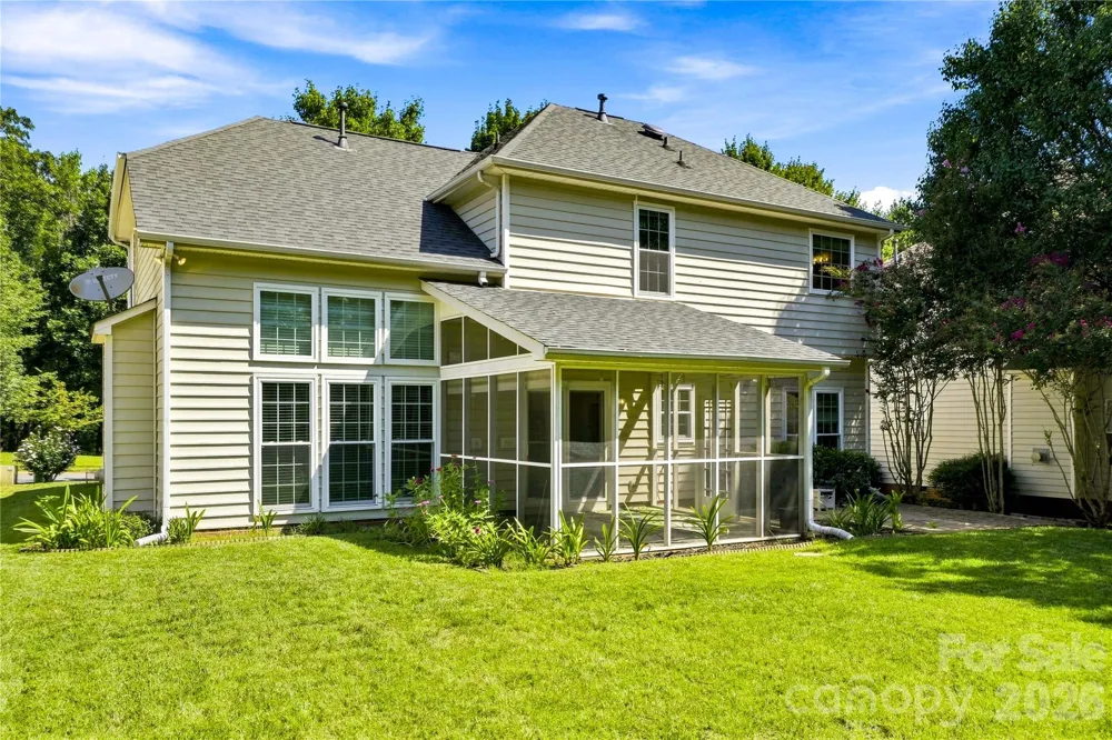 5477 Cambridge Bay Drive Charlotte, NC 28269