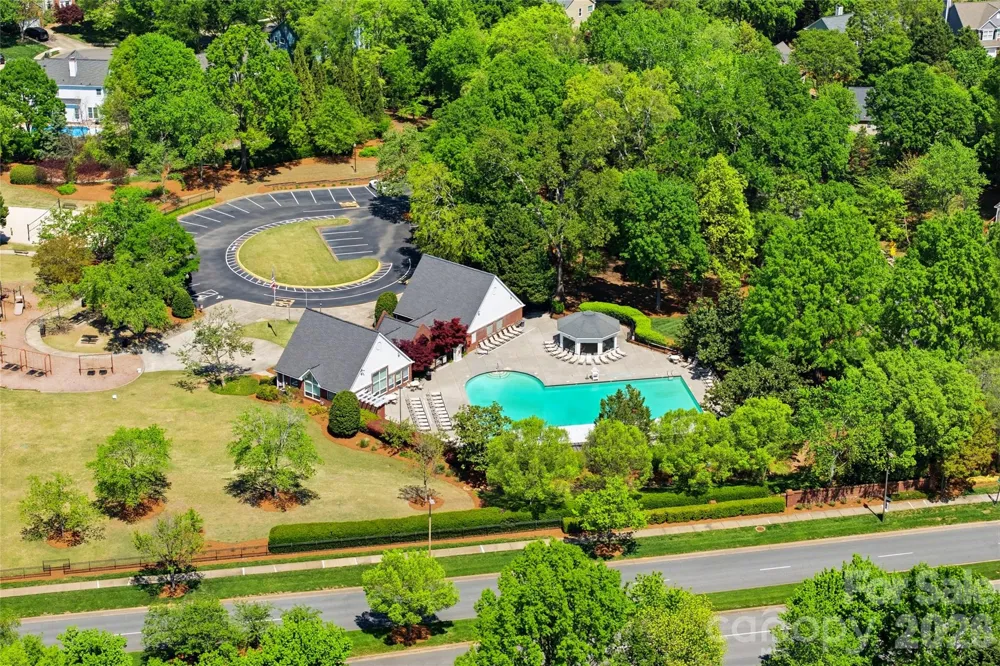 5477 Cambridge Bay Drive Charlotte, NC 28269