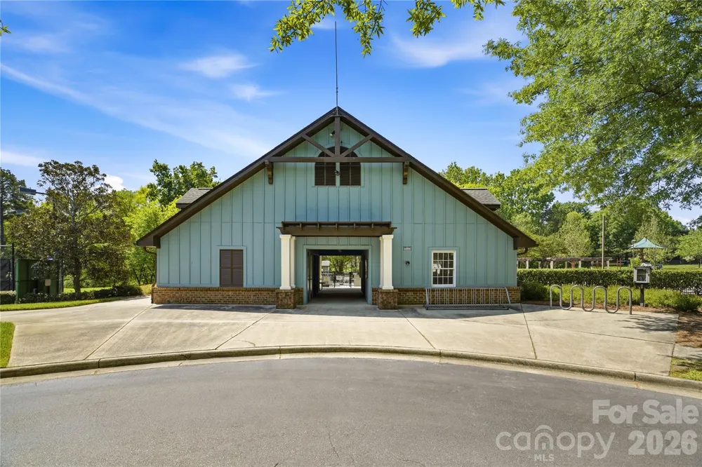 5477 Cambridge Bay Drive Charlotte, NC 28269