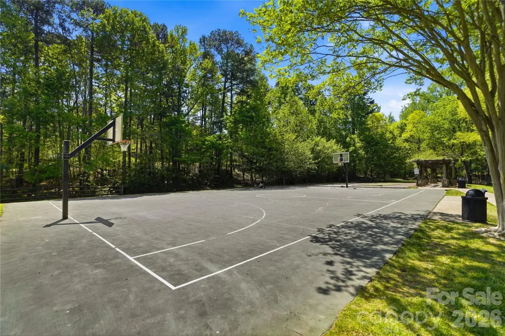 5477 Cambridge Bay Drive Charlotte, NC 28269