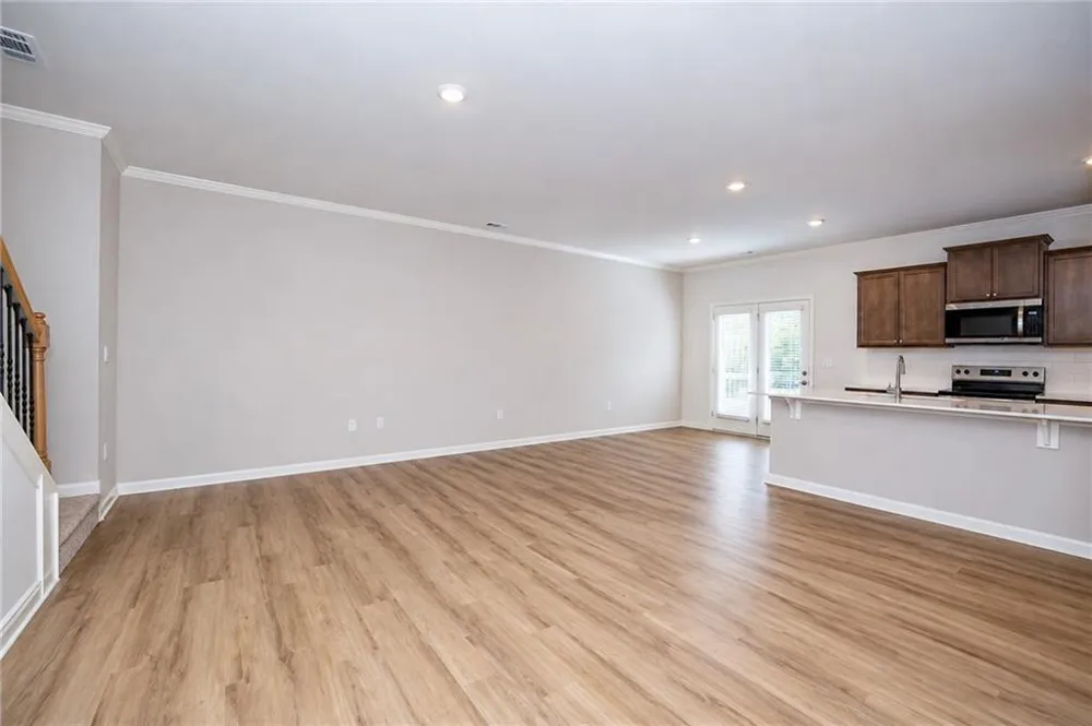 24 Berryville Dr Dawsonville, GA 30534