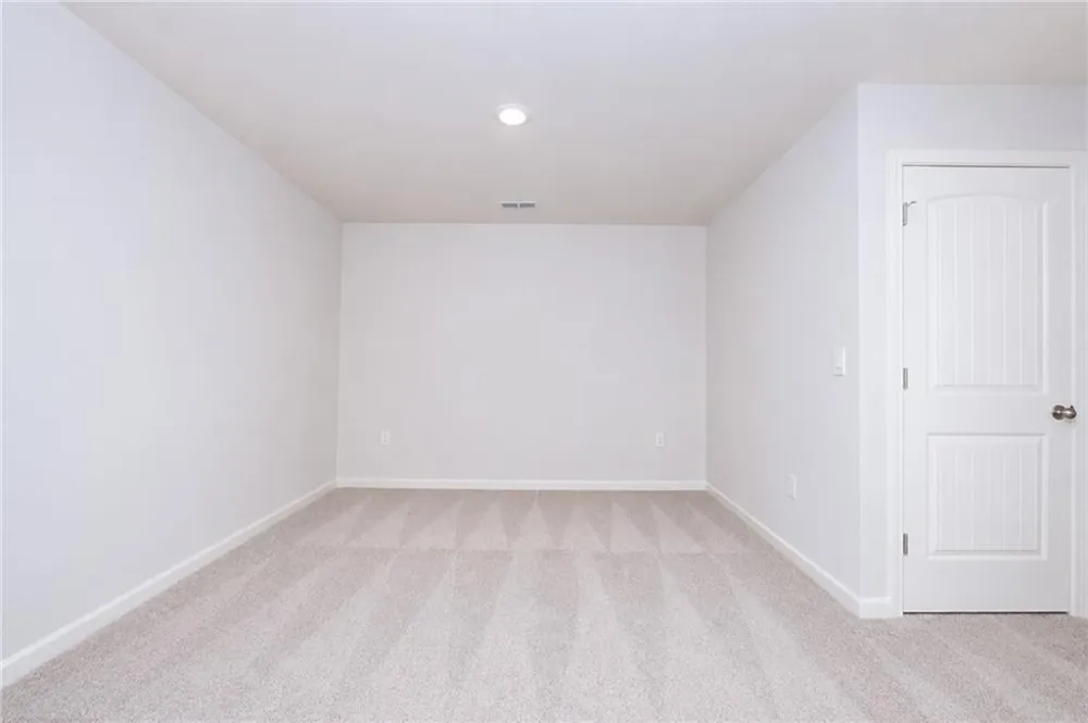 24 Berryville Dr Dawsonville, GA 30534