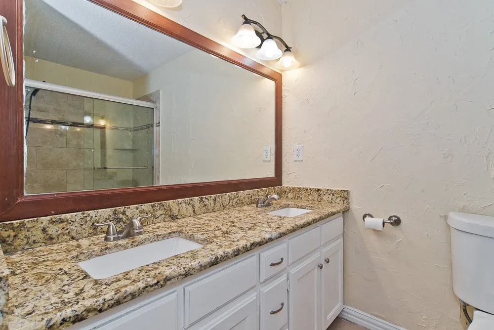 504 Circleview Drive Mansfield, TX 76063