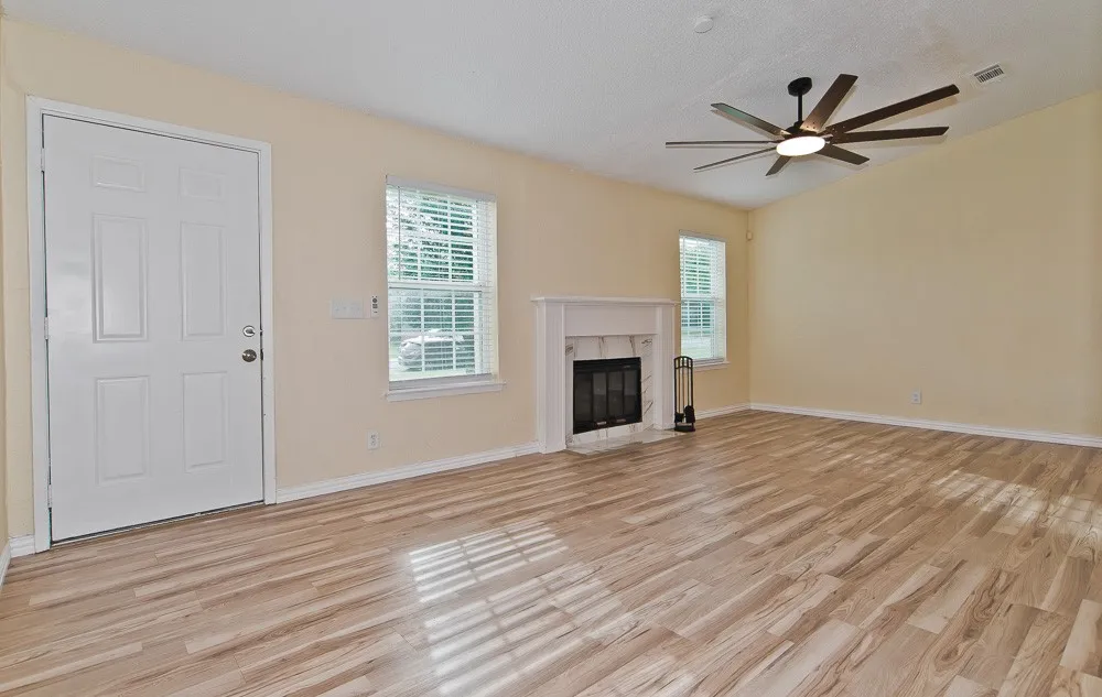 504 Circleview Drive Mansfield, TX 76063