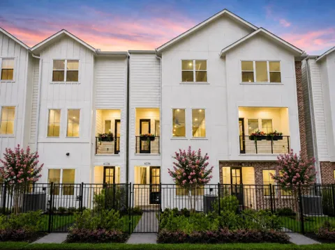 6332 Paddington Bend Drive