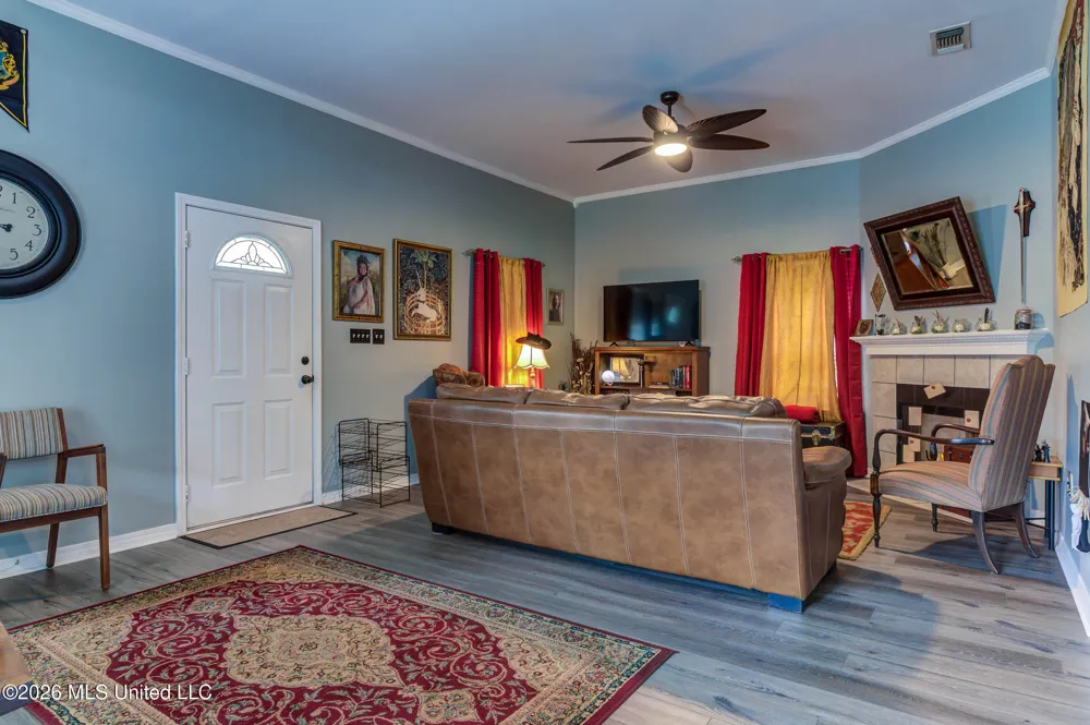 2007 45th Avenue Gulfport, MS 39501
