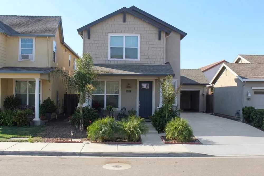 1278 Sycamore Street Greenfield, CA 93927