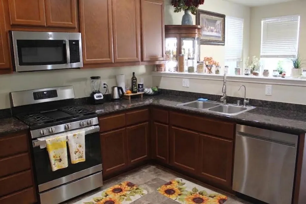 1278 Sycamore Street Greenfield, CA 93927