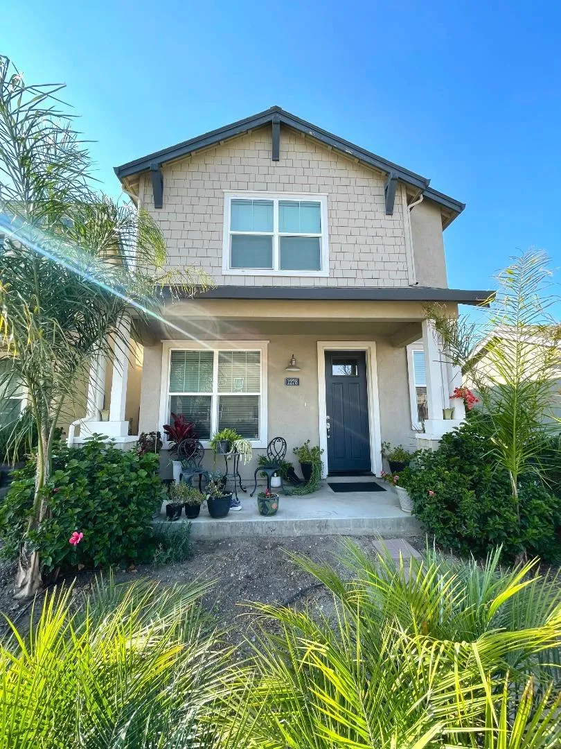 1278 Sycamore Street Greenfield, CA 93927