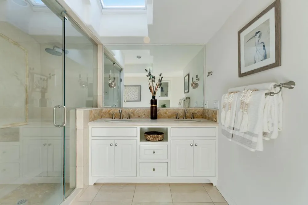304 Grand Avenue Capitola, CA 95010