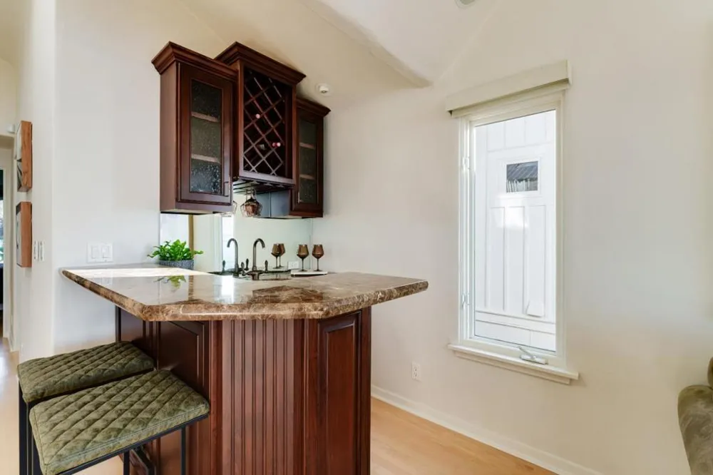 304 Grand Avenue Capitola, CA 95010