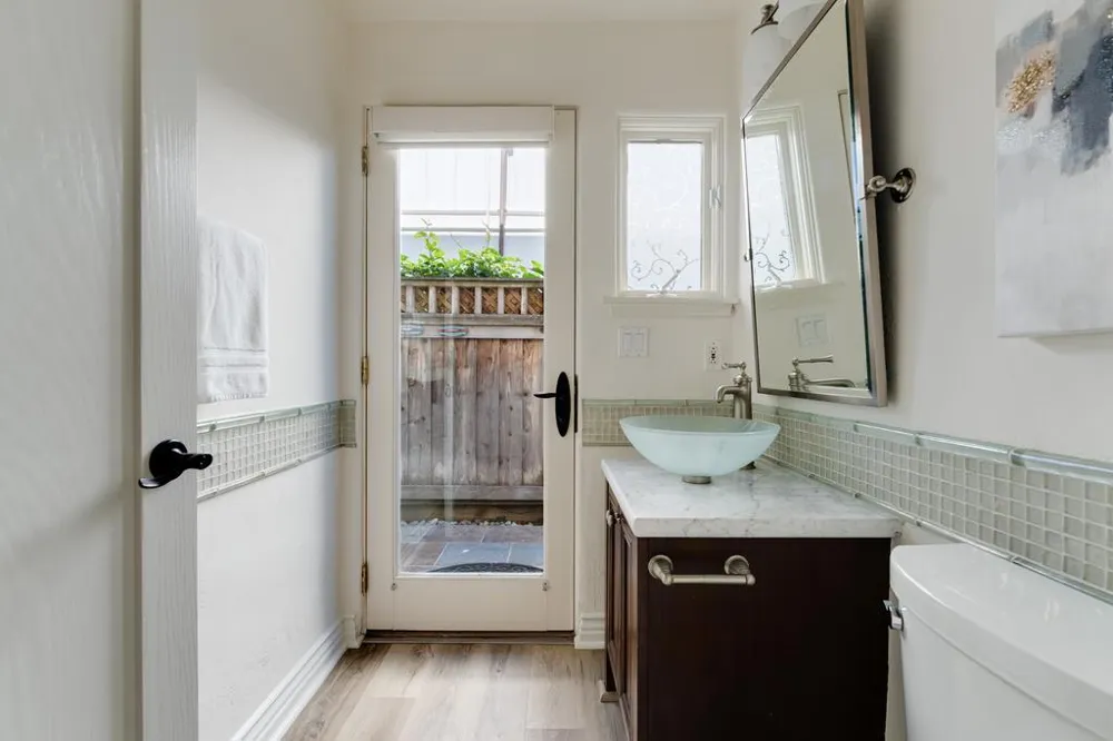304 Grand Avenue Capitola, CA 95010
