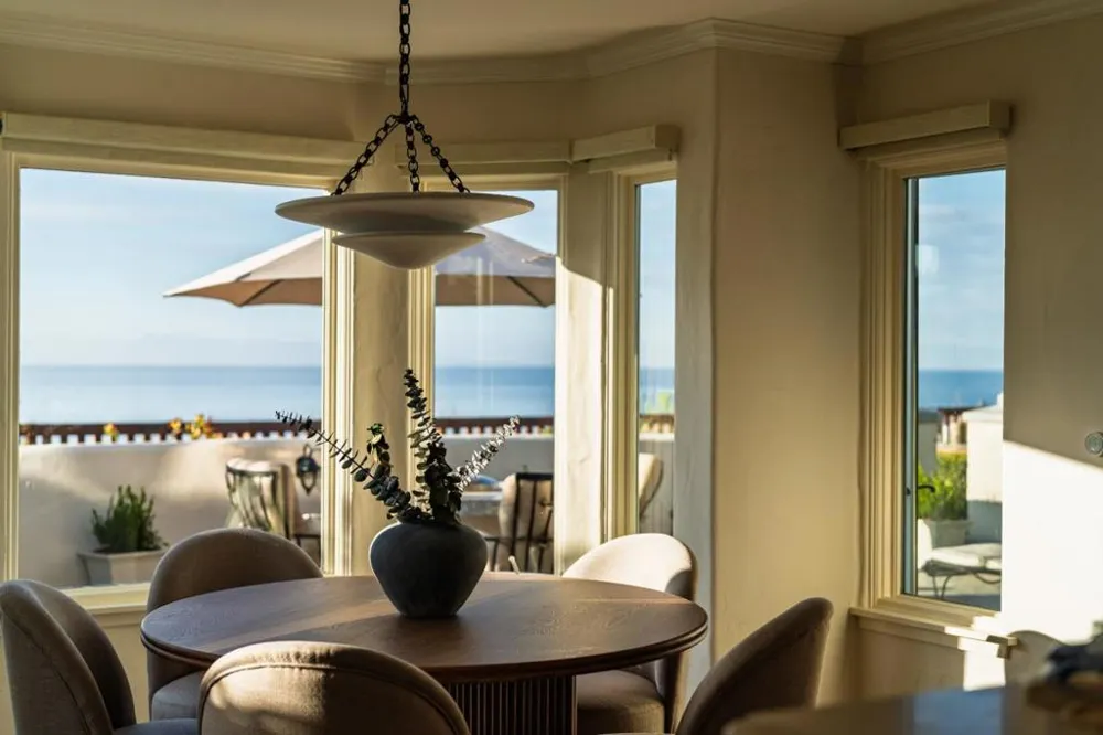 304 Grand Avenue Capitola, CA 95010