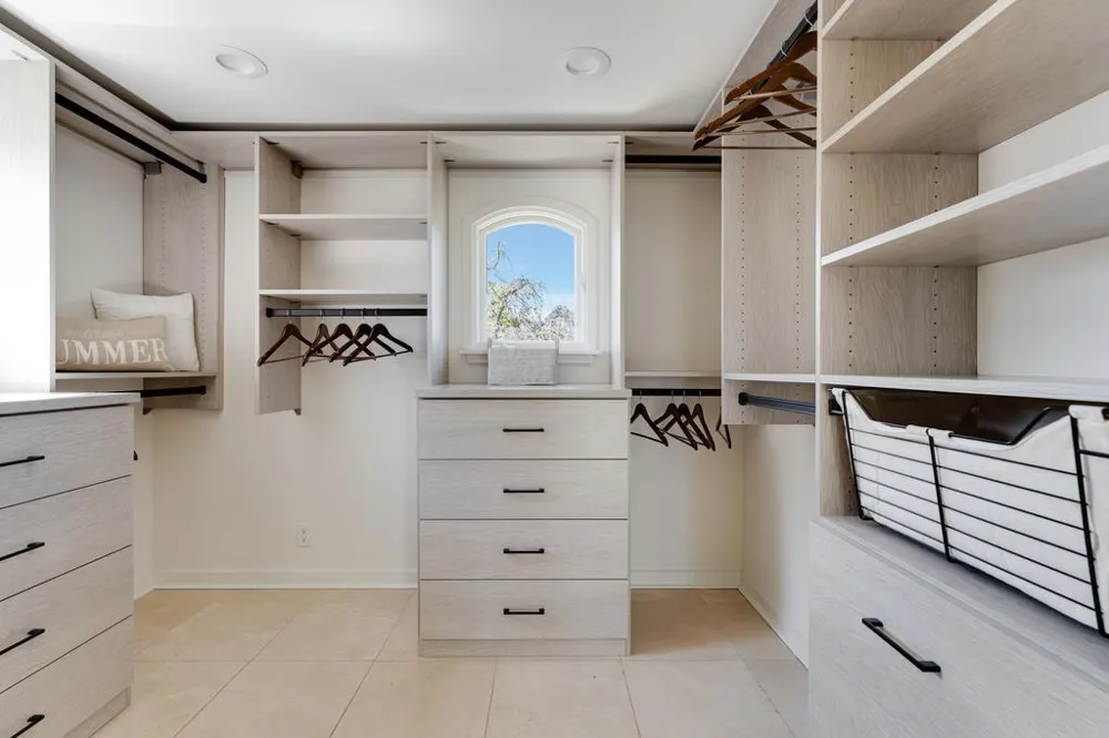 304 Grand Avenue Capitola, CA 95010