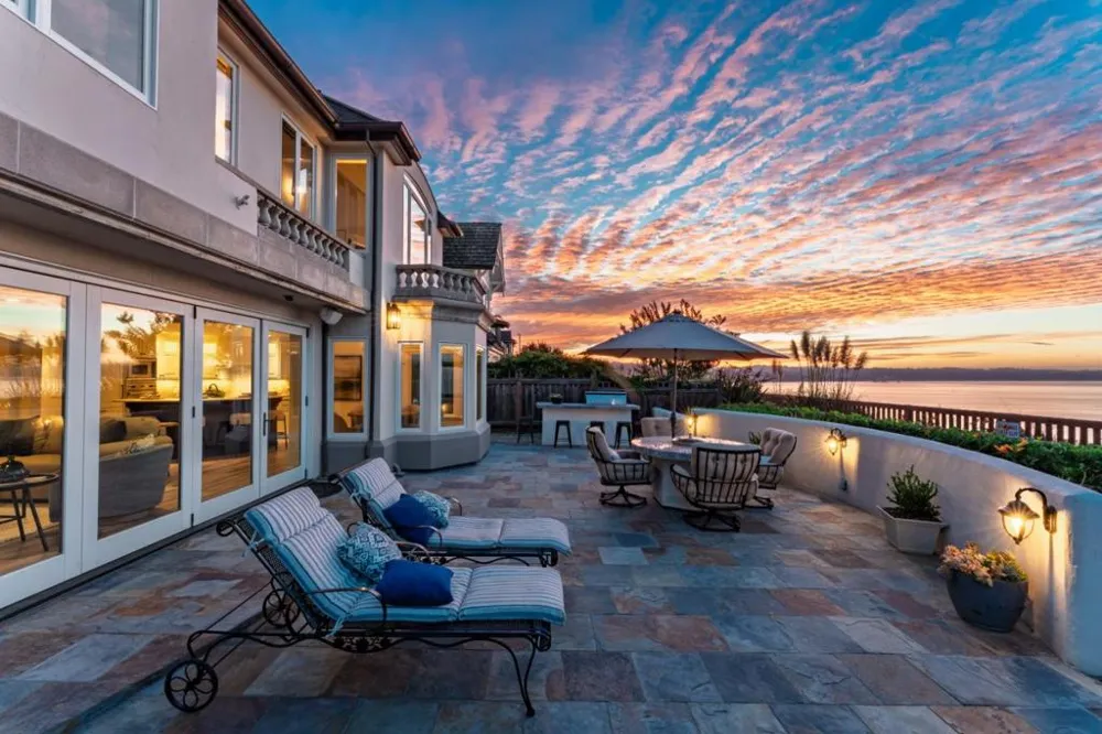 304 Grand Avenue Capitola, CA 95010