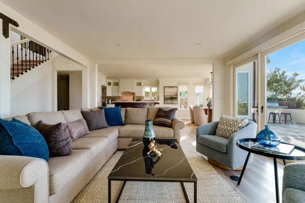 304 Grand Avenue Capitola, CA 95010