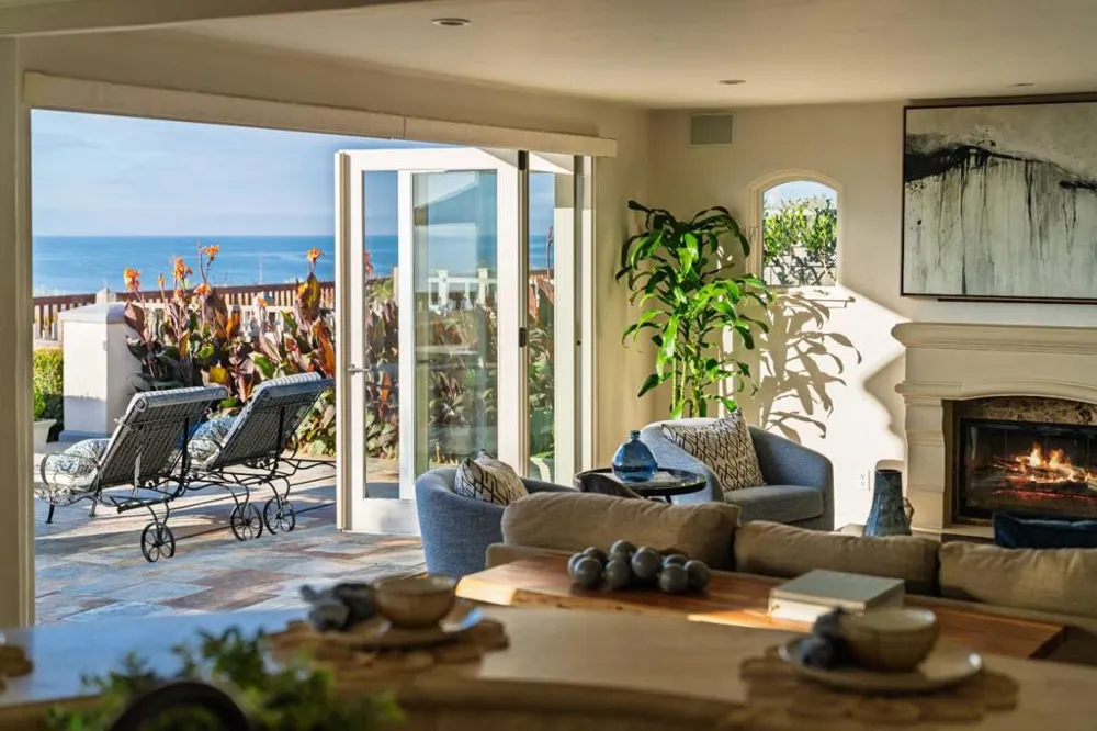 304 Grand Avenue Capitola, CA 95010