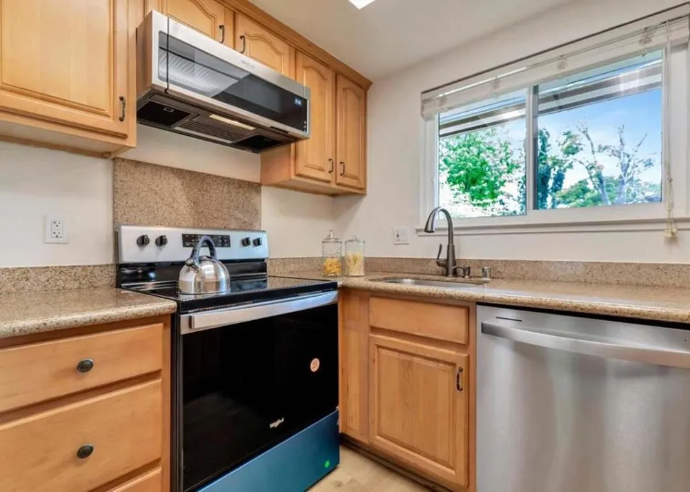 1103 Abbott Avenue Milpitas, CA 95035