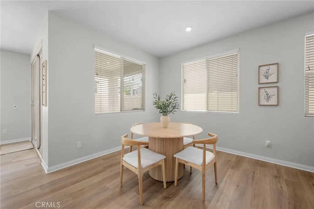 1927 S Apple Tree San Bernardino, CA 92408