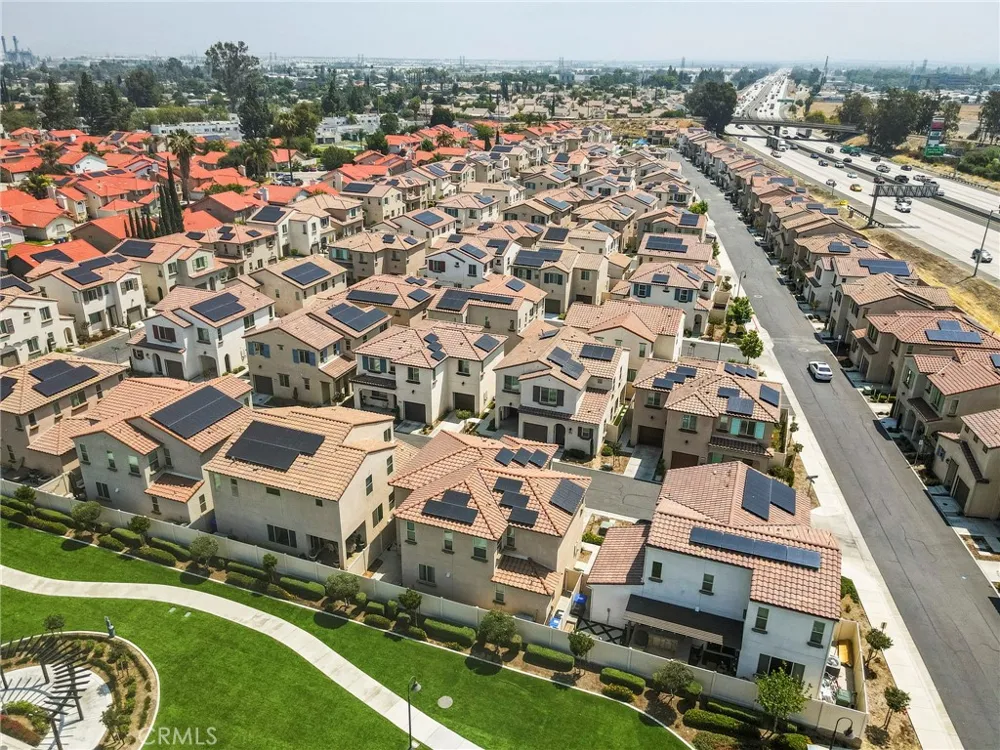 1927 S Apple Tree San Bernardino, CA 92408