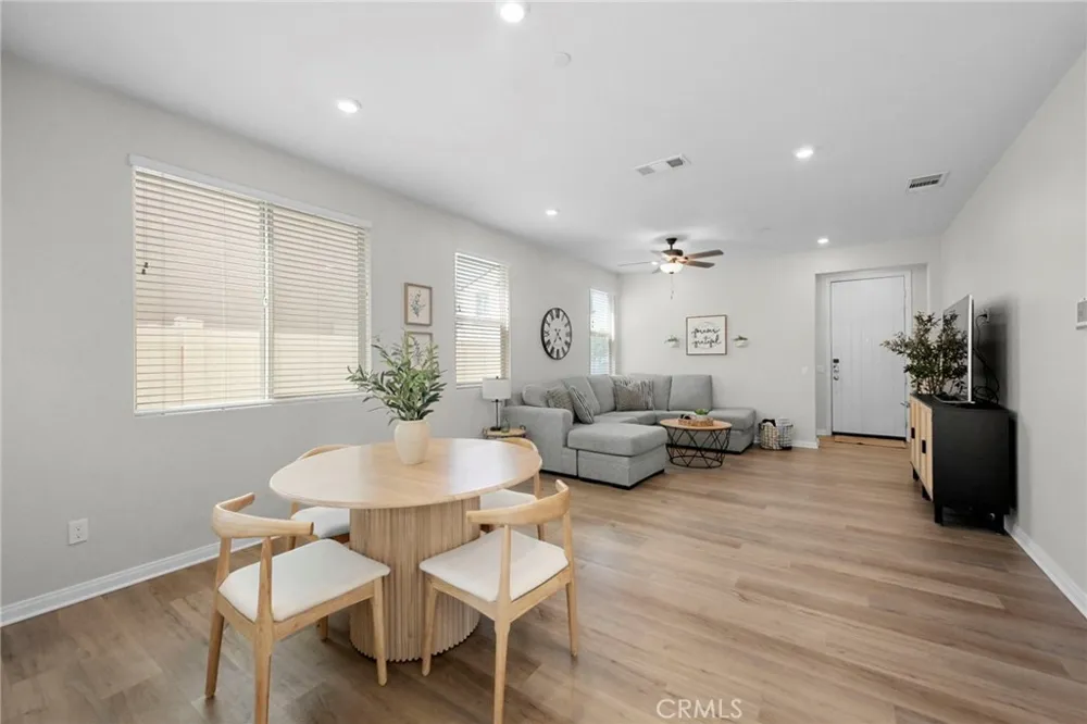 1927 S Apple Tree San Bernardino, CA 92408