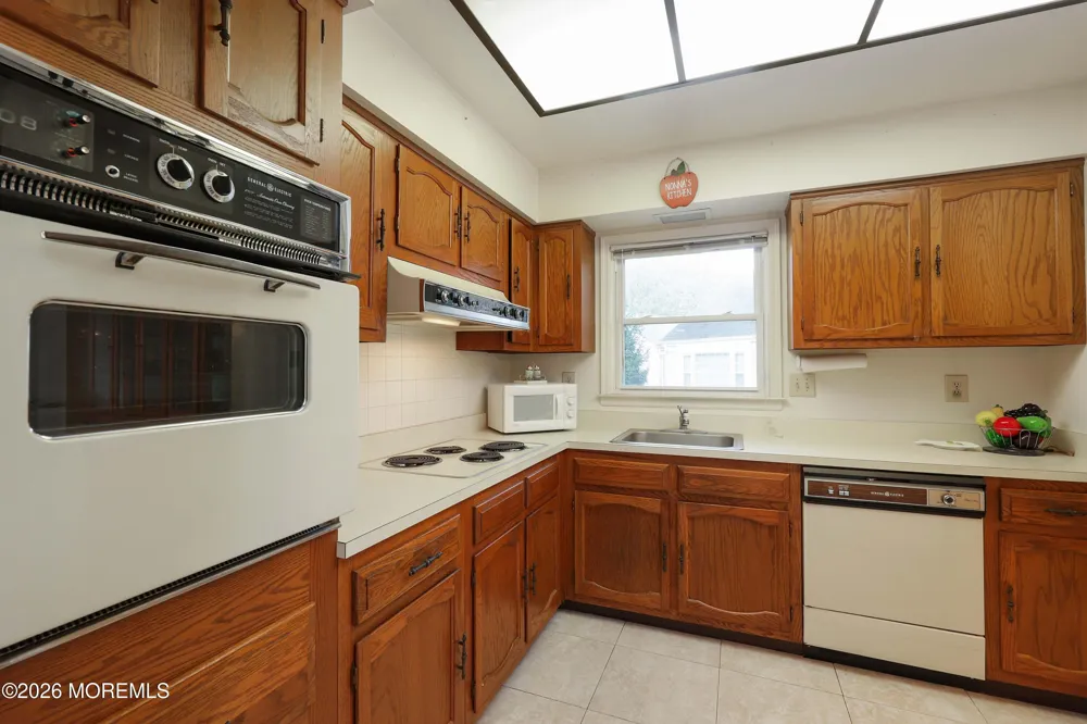 487 Somerset Lane #487A Jamesburg, NJ 08831