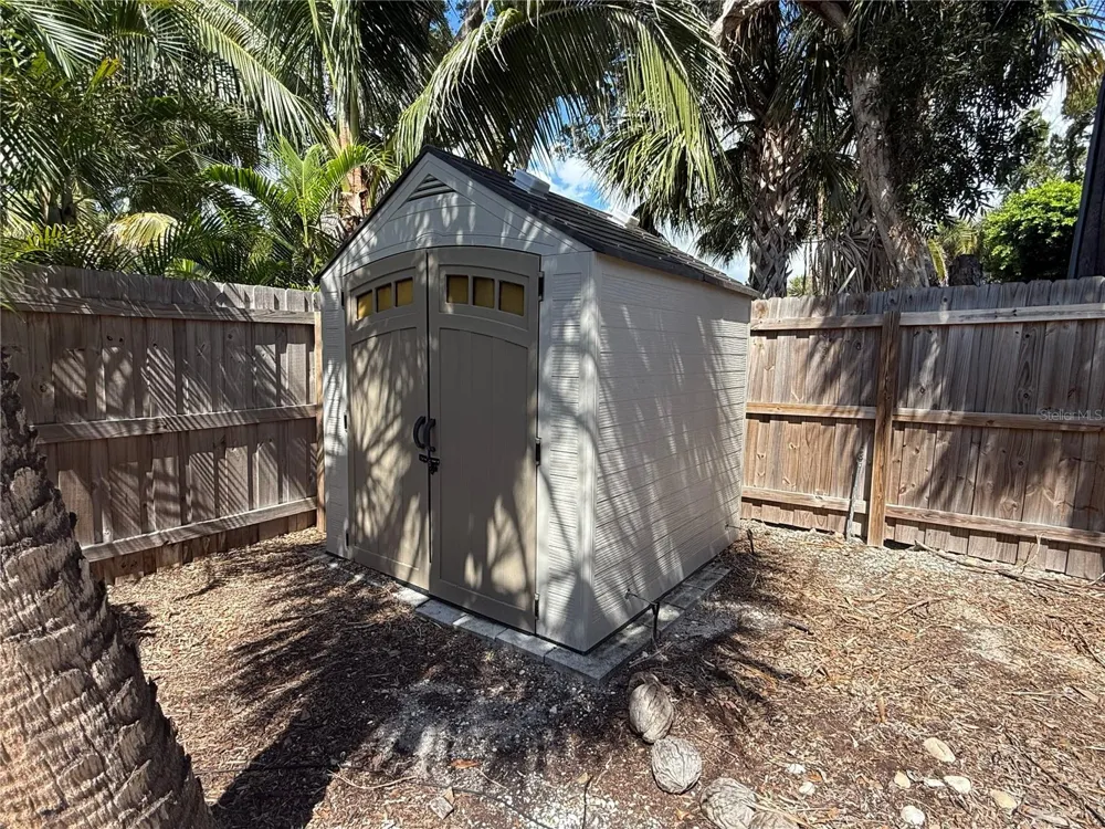 5541 CAPE AQUA DRIVE Sarasota, FL 34242