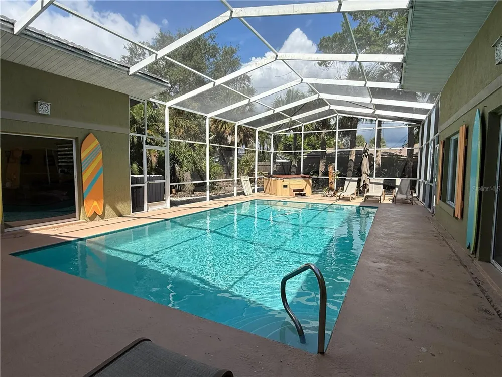 5541 CAPE AQUA DRIVE Sarasota, FL 34242
