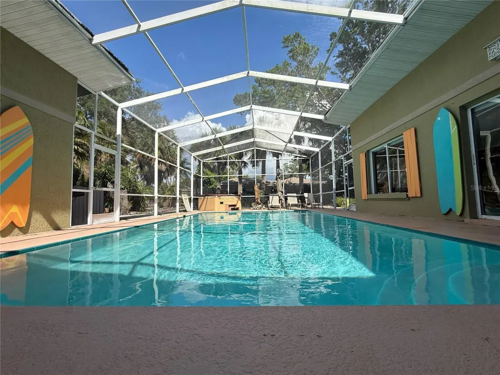 5541 CAPE AQUA DRIVE Sarasota, FL 34242